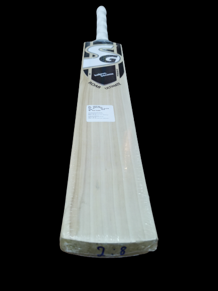 SG ROAR ULTIMATE CRICKET BAT - Image 3