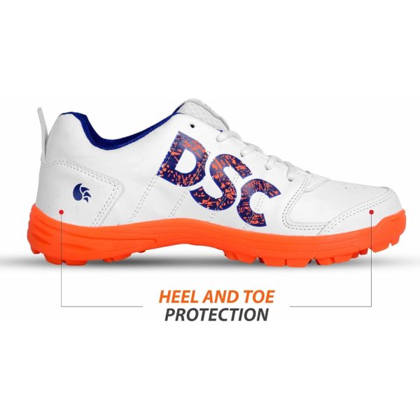 DSC Beamer Cricket Shoes 2